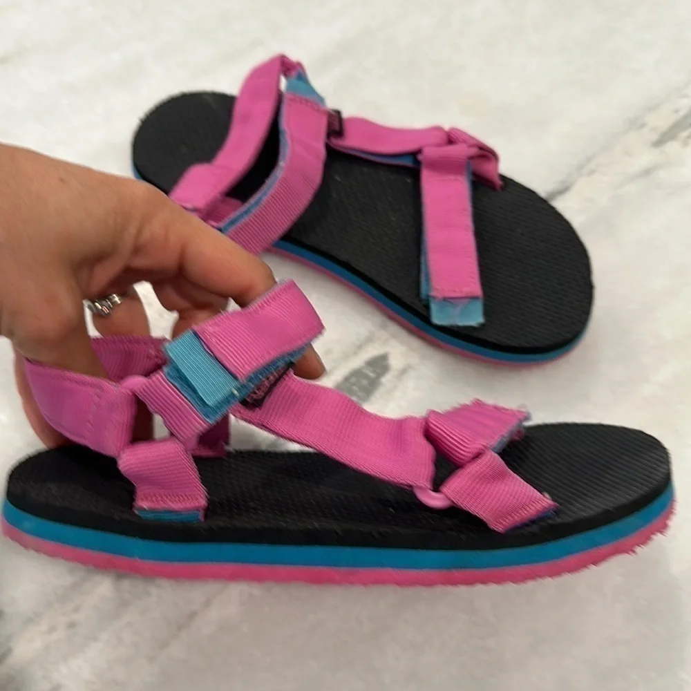 Teva Original Universal Children pink sandals kids 4